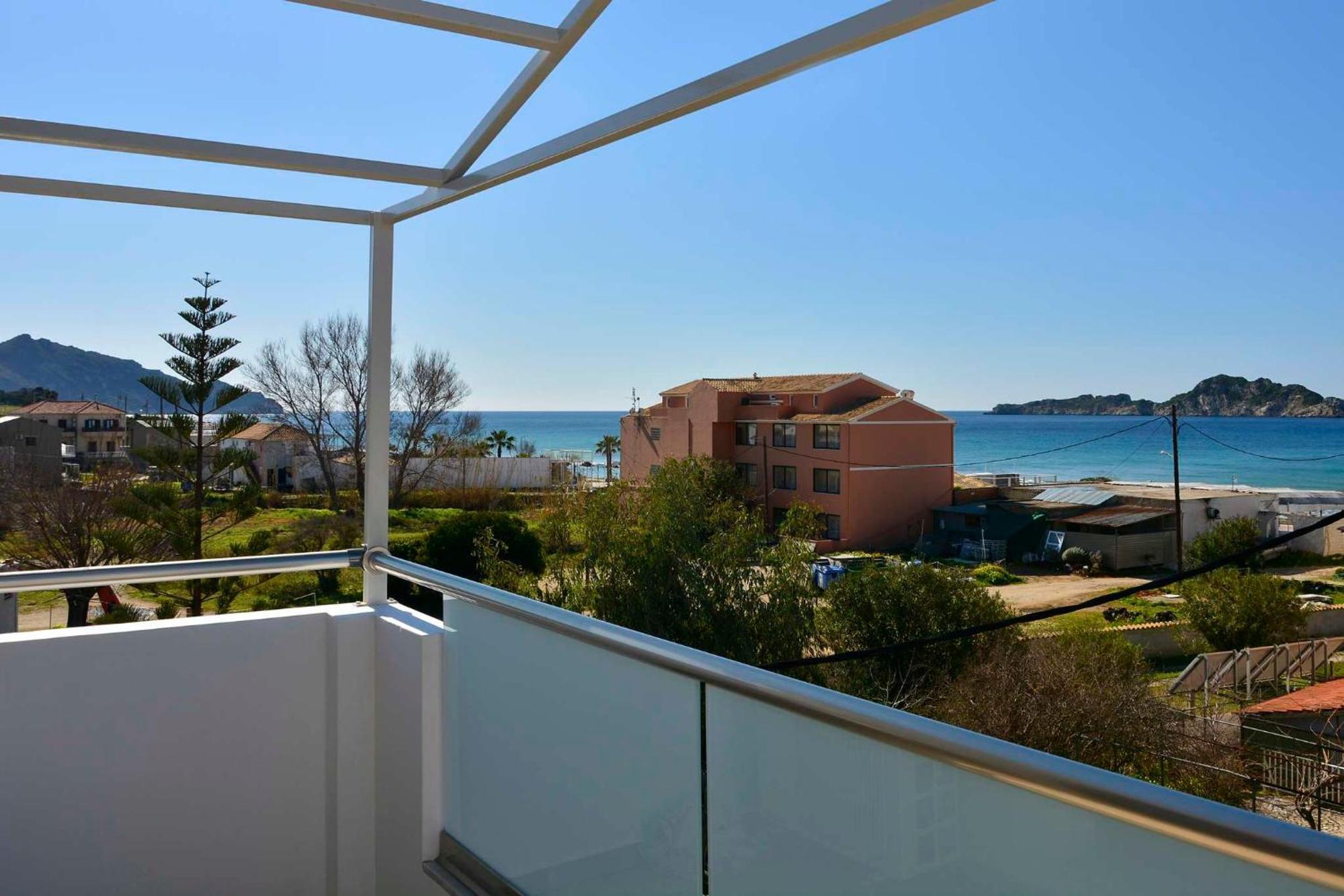 èmar Corfu *